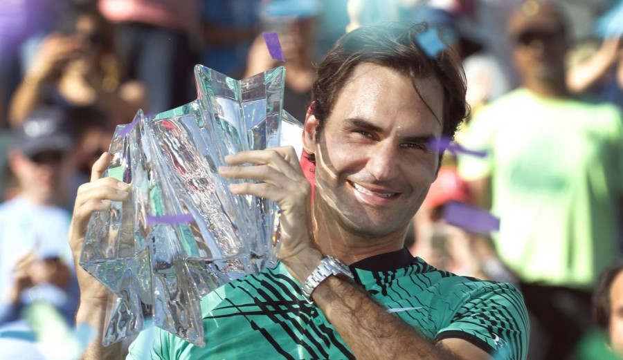 Federer supera su debut ante un combativo Tiafoe