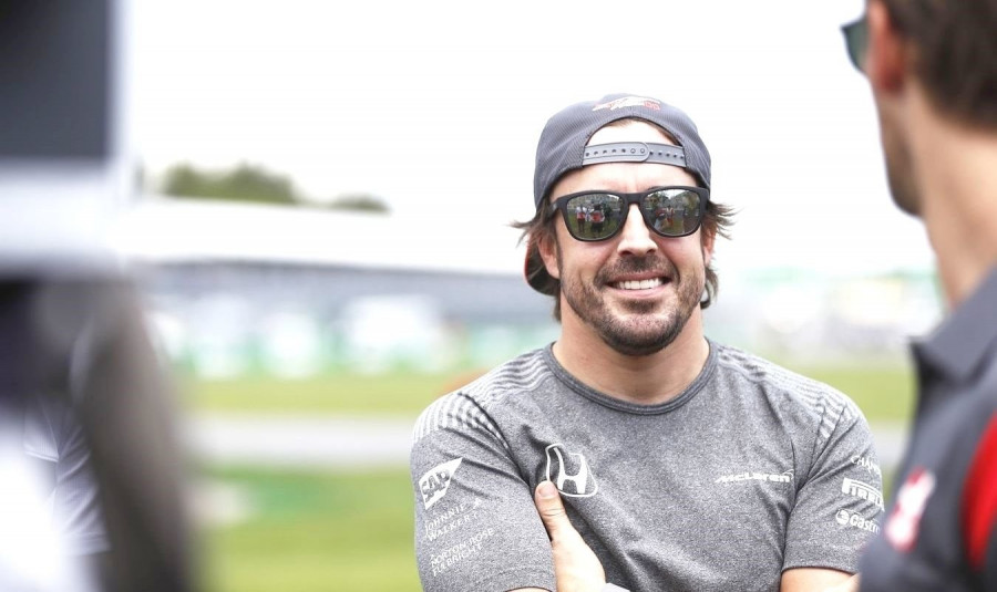 Alonso: "Estoy ansioso por ver cómo rinde este año el McLaren en Silverstone"