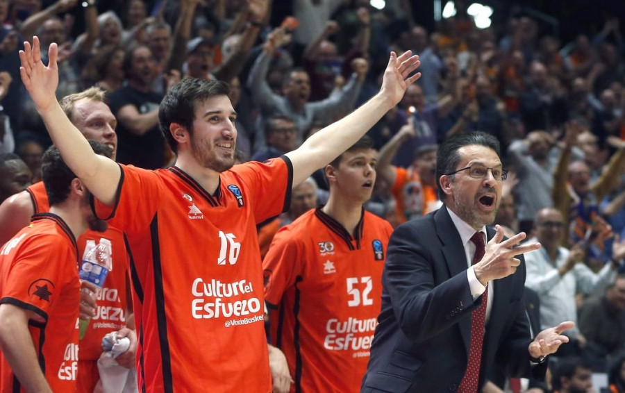 El Valencia Basket y el Unicaja disputarán la final de la Eurocopa