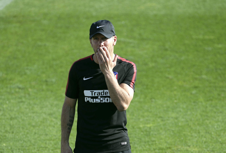 Simeone: "Es normal que se critique juego u ocasiones pero creo en el equipo"