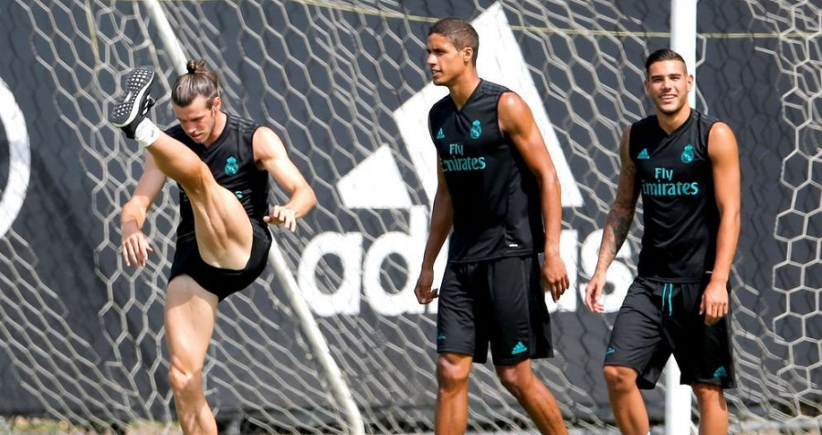 Varane: "El objetivo del Real Madrid son los seis títulos"