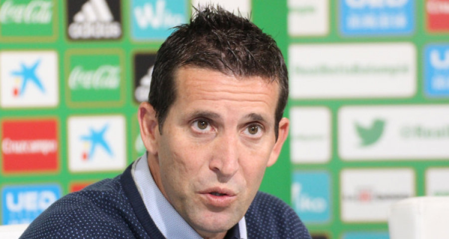 Juan Merino, destituido como técnico del Córdoba