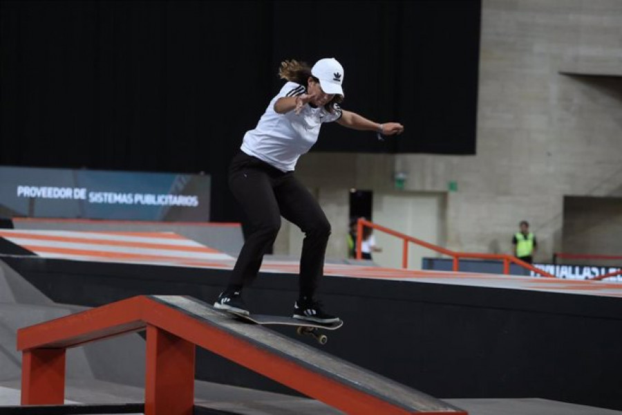 Andrea Benítez queda eliminada en el histórico debut español en skateboard
