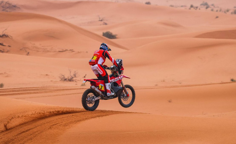 Sam Suderland, vigente campeón, abandona el Dakar tras un accidente