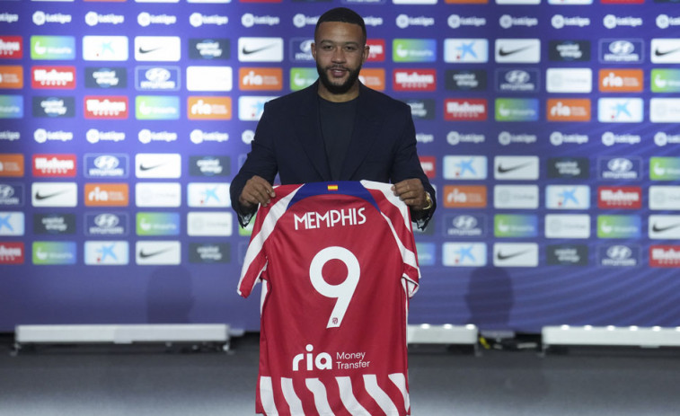 El Atlético inscribe a Memphis, listo para su posible debut este sábado