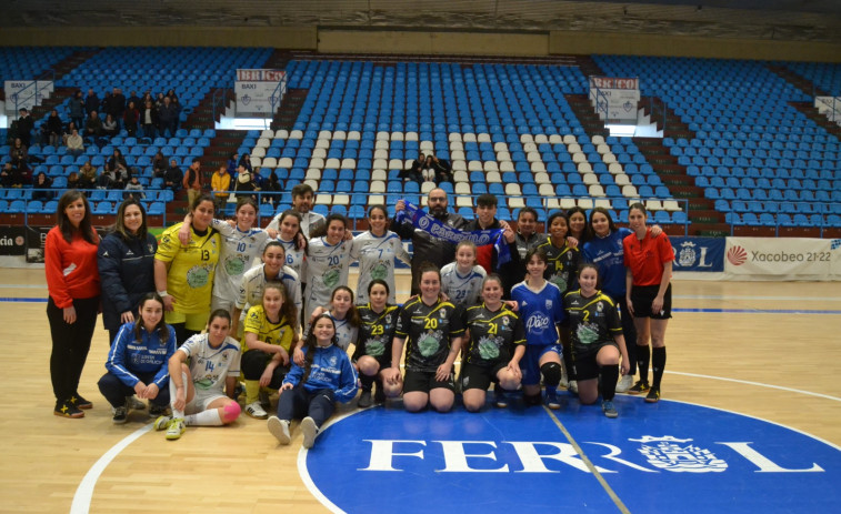O Parrulo Ferrol de la Primera Autonómica Femenina muestra su lado más deportivo