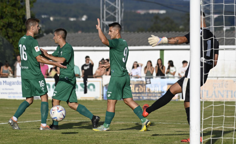 El Racing de Ferrol golea en su primer amistoso (0-4)