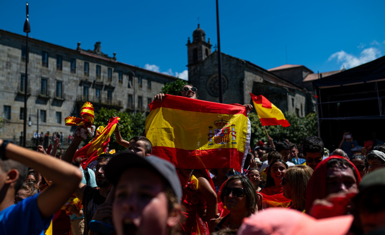 Pontevedra vibra con el triunfo de Tere Abelleira, su vecina campeona del mundo