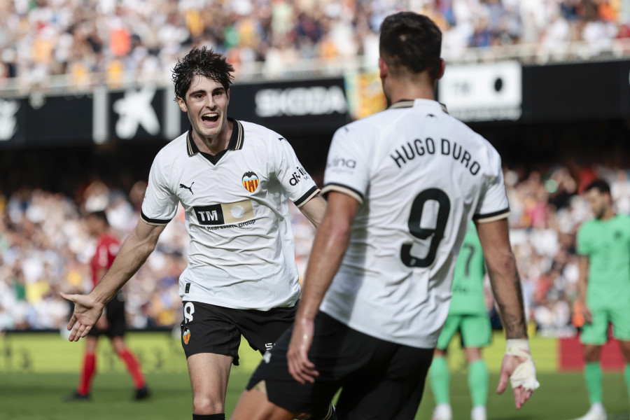3-0 | El Valencia supera al Atlético con un doblete de Hugo Duro
