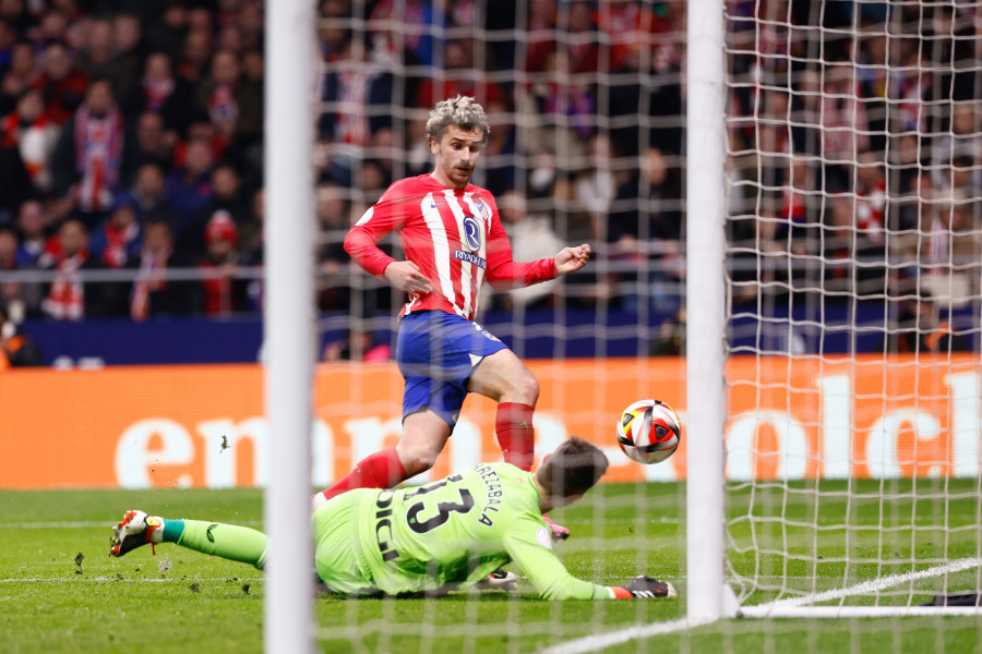 El Athletic toma ventaja de penalti en el Metropolitano (0-1)