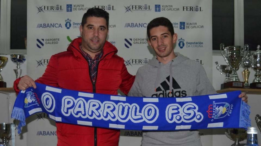 Álex Ares jugará en el primer equipo de O Parrulo Ferrol
