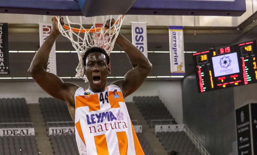 Abdou Thiam se despide del Básquet Coruña