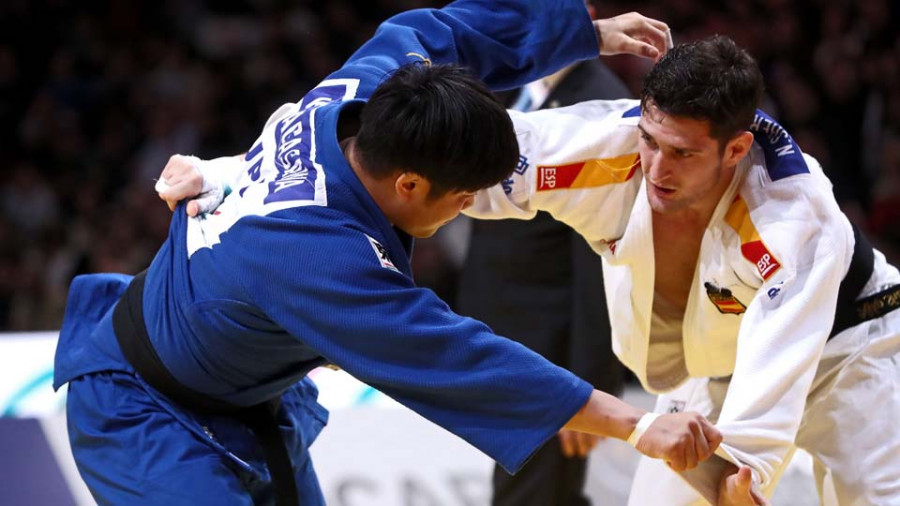 Sherazadishvili, oro tras derrotar a Nagasawa