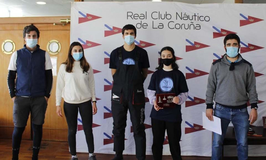 Cayetana, Mariana y Elena, ganadoras en el Náutico