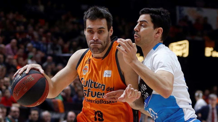Un inteligente Obradoiro sorprende al Valencia