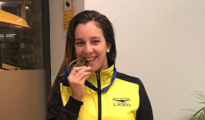 La coruñesa De Valdés, oro en 400 metros libre
