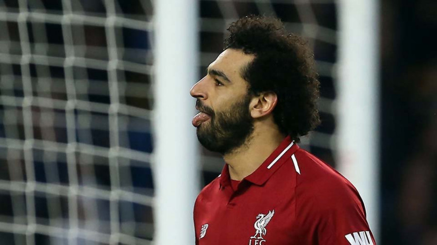 Salah, de penalti, da la victoria al Liverpool y presiona al City