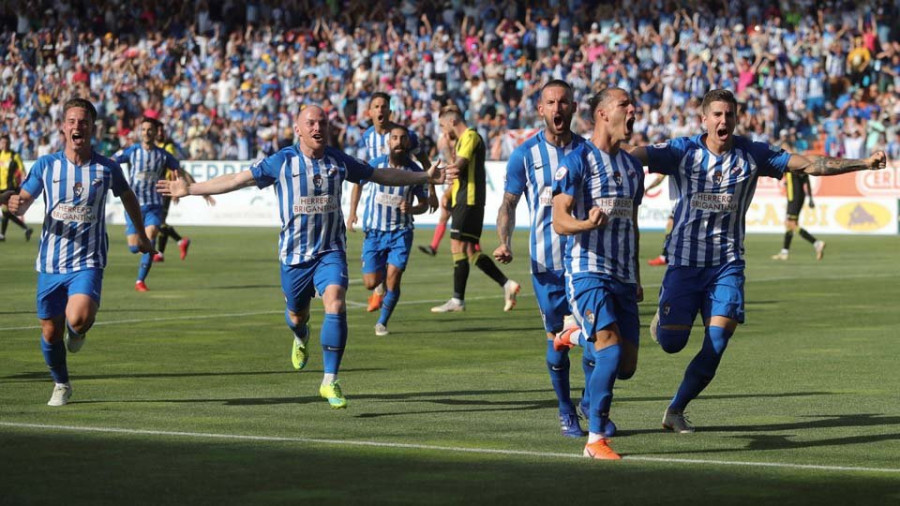 La Ponferradina jugará con el Depor el próximo curso