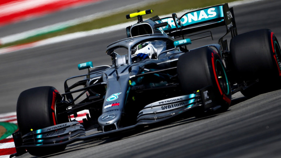 Bottas y Mercedes mantienen el dominio