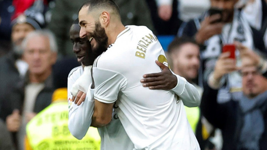 Un gol de Benzema castiga a un Atlético lastrado