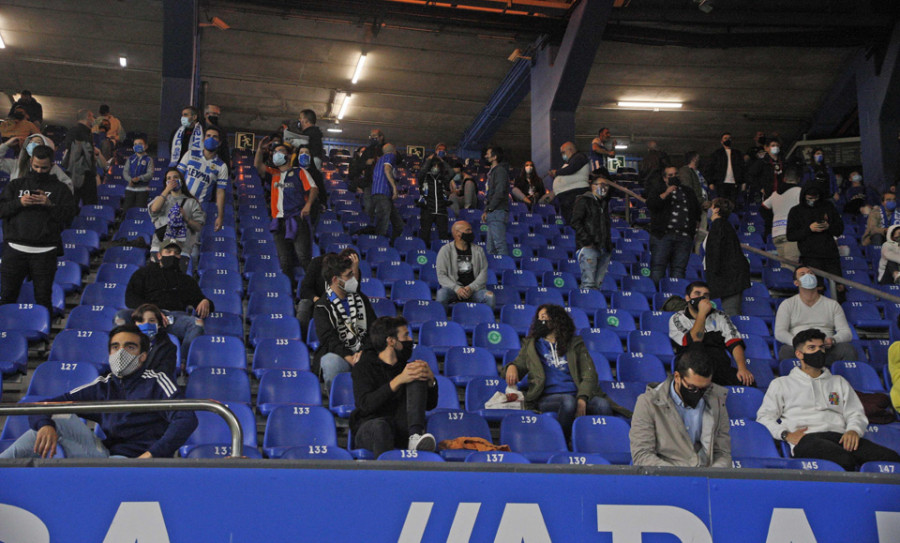 Solo 150 personas accederán a Riazor para el Depor-Coruxo