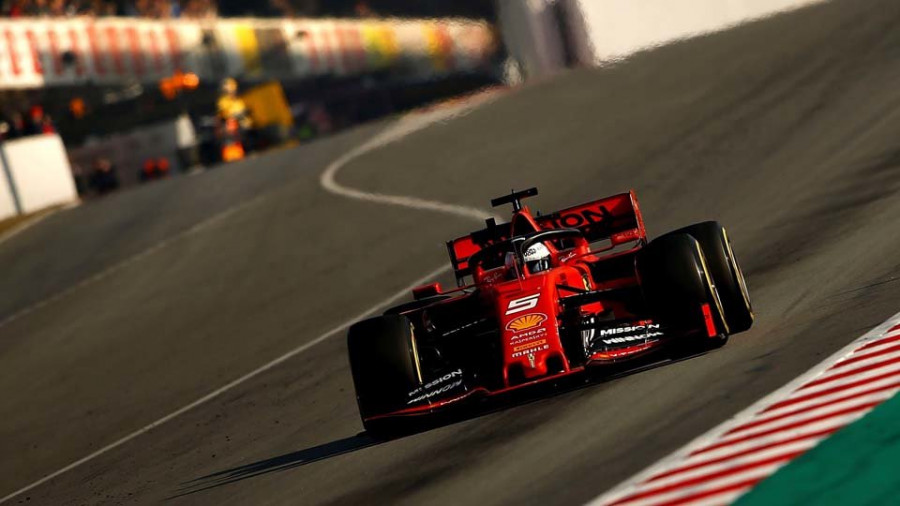 Ferrari manda y Mercedes por fin enseña el colmillo