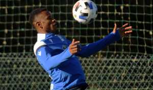 Elitim y Uche Agbo se incorporan a la pretemporada del Depor