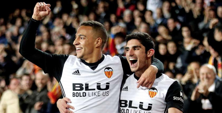 Un buen arranque y dosificar su renta devuelven al Valencia a la ‘Champions’