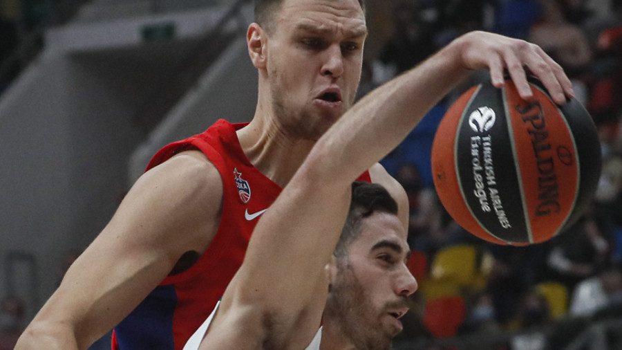 El Fenerbahce inicia el maratón local del Baskonia