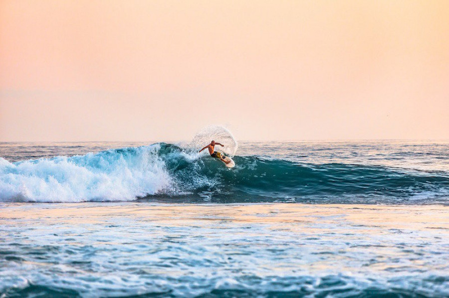 Costa coruñesa: escenario privilegiado para la práctica del surf