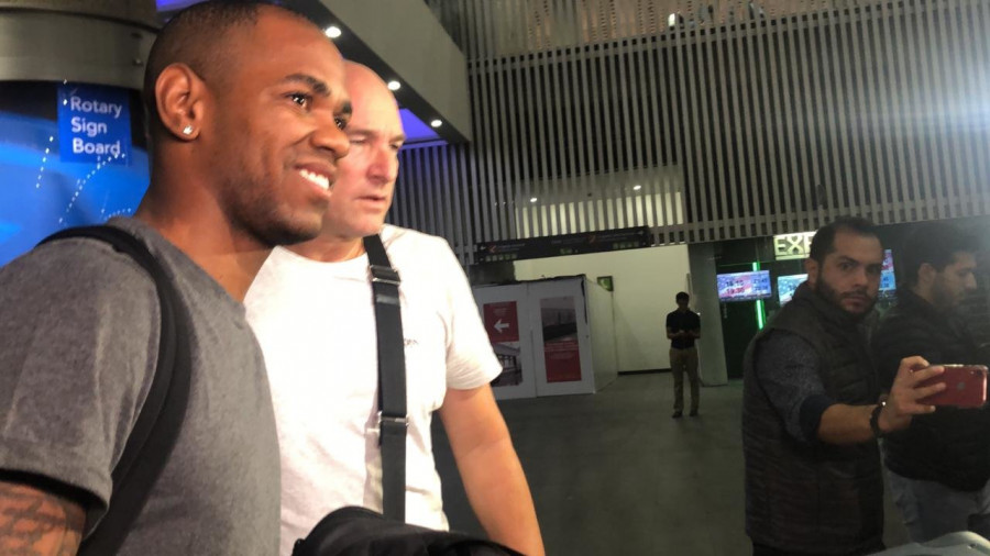 Diego Rolan, ya en México, a punto de cerrar su futuro