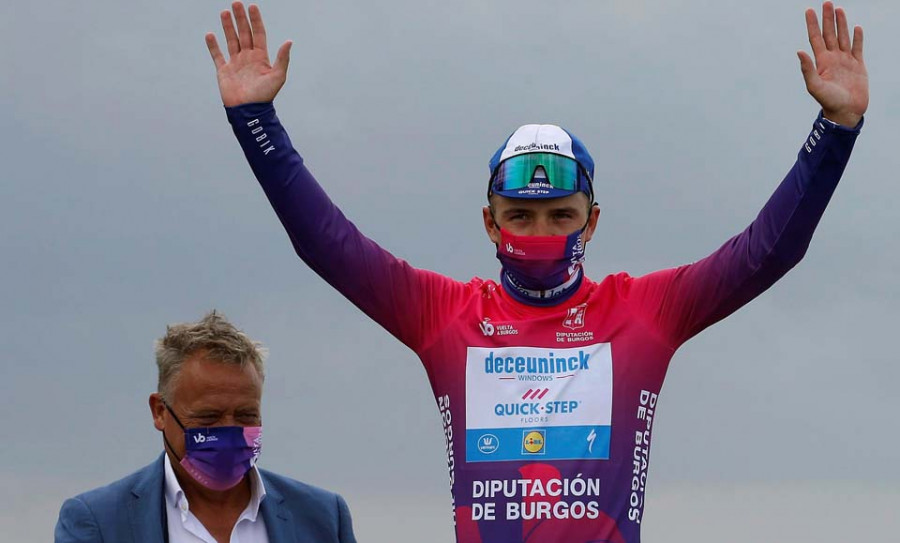 Evenepoel gana la Vuelta y Sosa repite en Neila