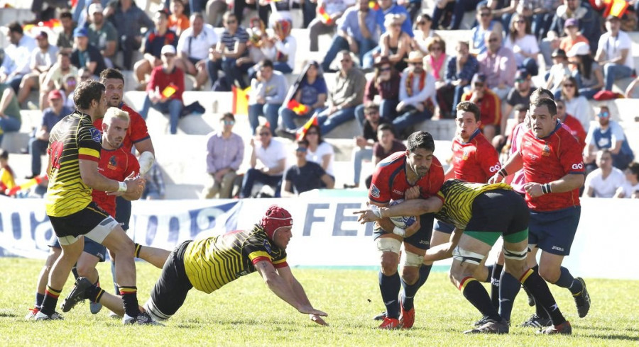 España arrolla a Bélgica en su último partido del año en el Europeo (30-0)