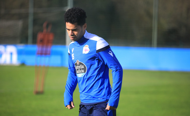 Raí Nascimento: “Diga lo que diga la tabla, este equipo es de ascenso”