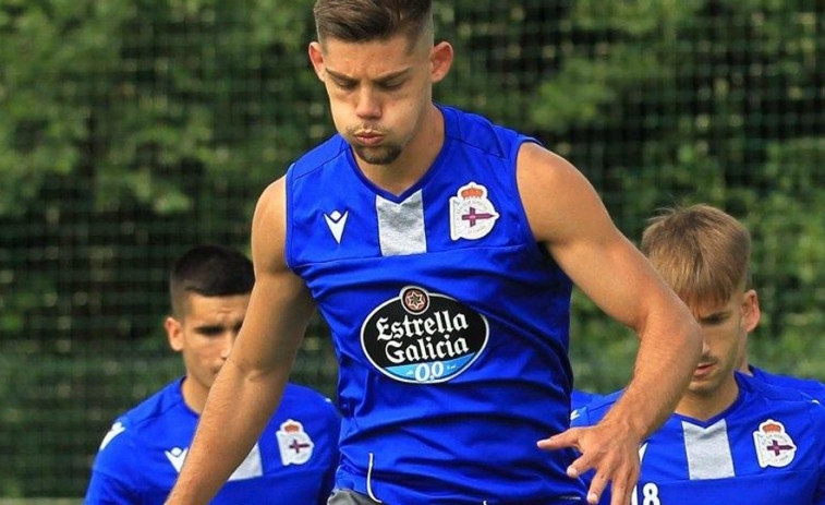 El ex del Depor Javi Montero ficha por el Racing de Santander