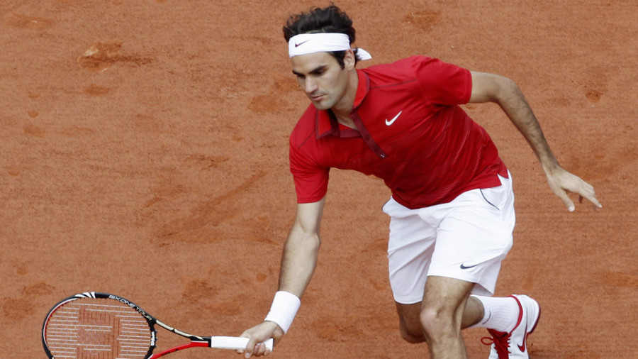 Federer podría volver a la tierra batida en 2019