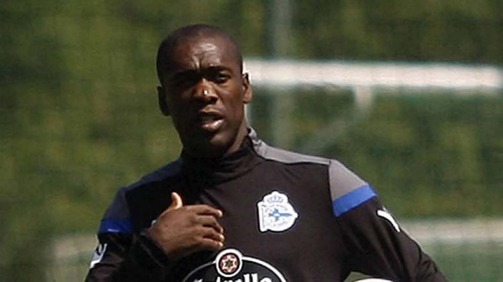 El exdeportivista Seedorf encuentra destino en la liga persa