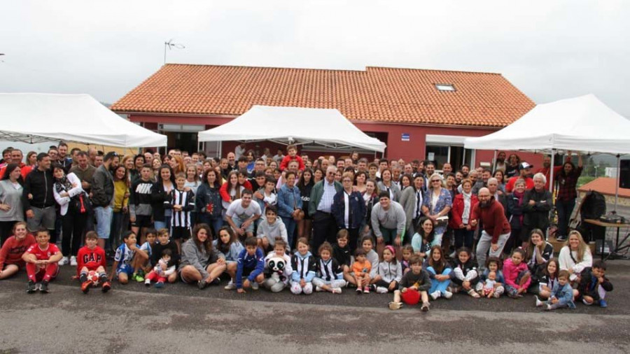 El Sporting Uxes demostró en Freán que es una gran familia