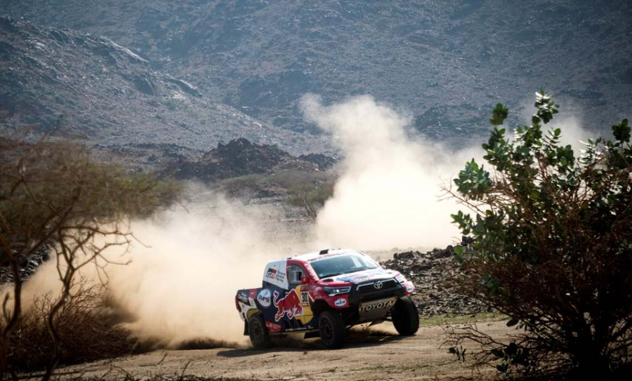 Al-Attiyah y Brabec marcan el terreno en el prólogo