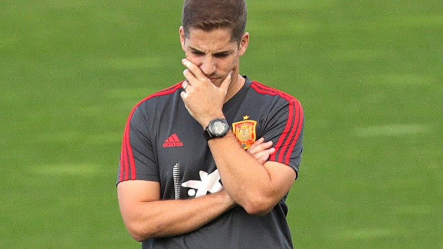 España se concentra  con Sarabia y Unai Núñez