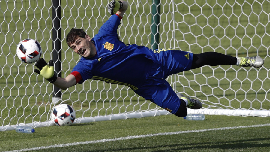 Iker Casillas, hincha y líder