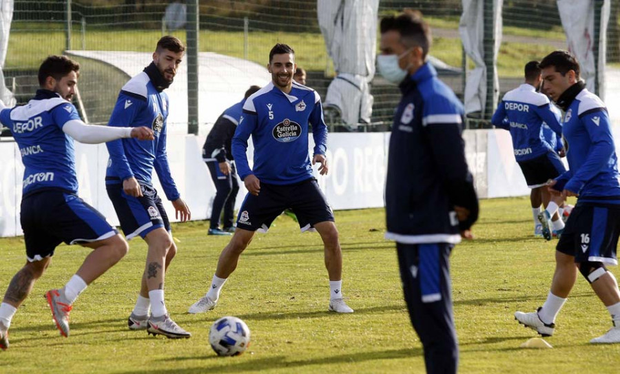 Miku, Uche, Derik, Salva y Héctor, ausentes en el entreno de esta mañana