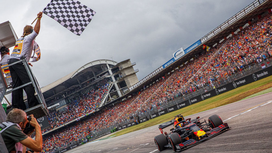 El joven Max Verstappen anima la ‘Fórmula Hamilton’