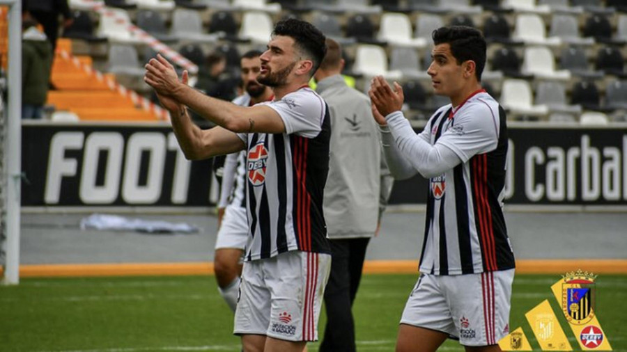 El Deportivo,  un líder atípico dentro de  los subgrupos  de Segunda B