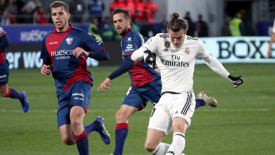 El Real Madrid se impone en Huesca con una pobre imagen