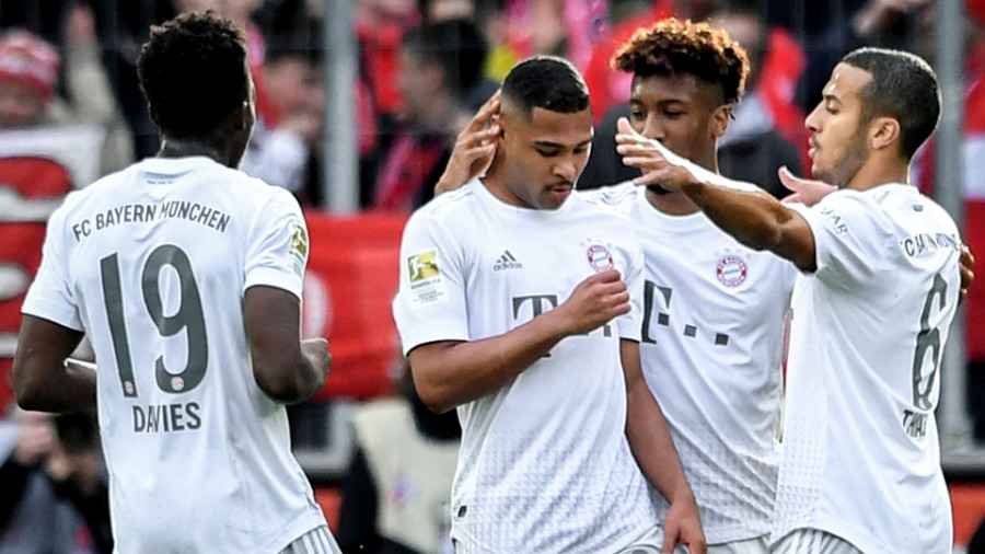 El Bayern tira de contundencia para mantener el liderato