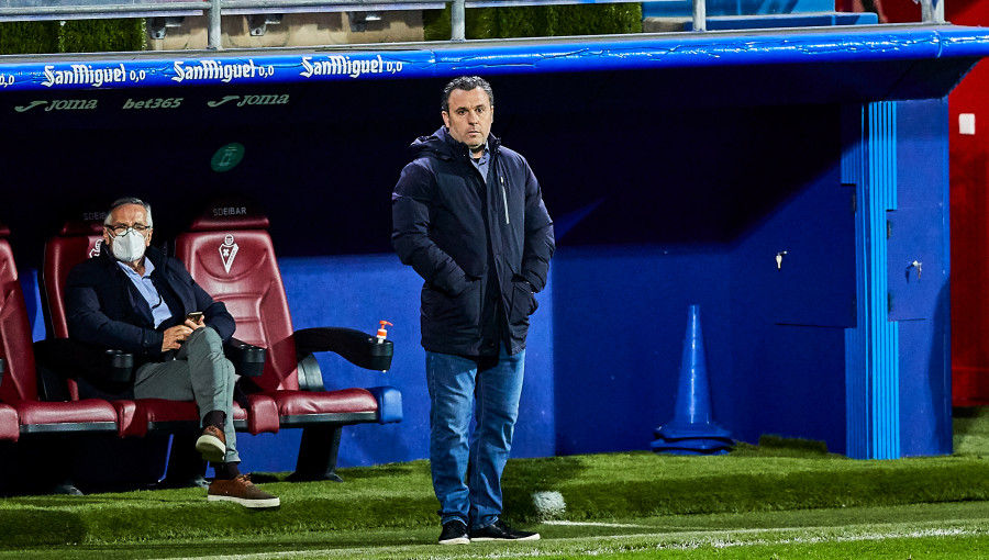 Sergio González: "Sería un error pensar que el Real Madrid va a venir despistado por la 'Champions'"