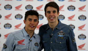 Estrella Galicia 0,0 seguirá compitiendo en MotoGP al lado de los hermanos Márquez