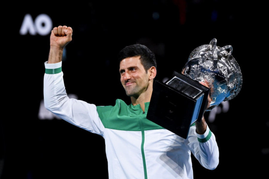 Djokovic fulmina a Medvedev