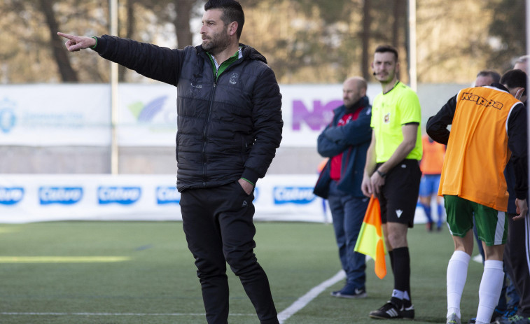 David Pérez: “Nuestra obligación no es ascender a Segunda B sí o sí”